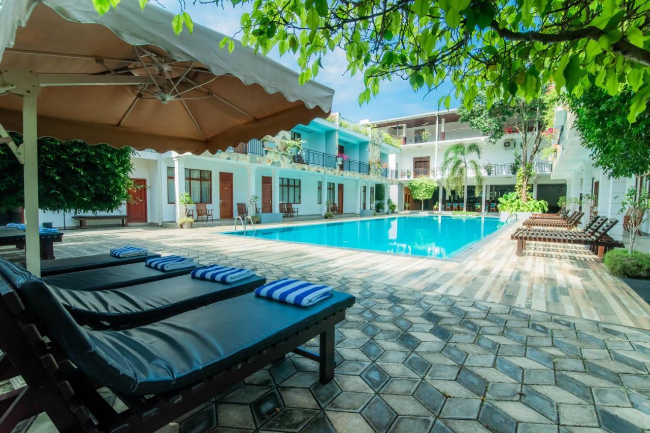 Hotel Royal Reach Udawalawe Exterior foto