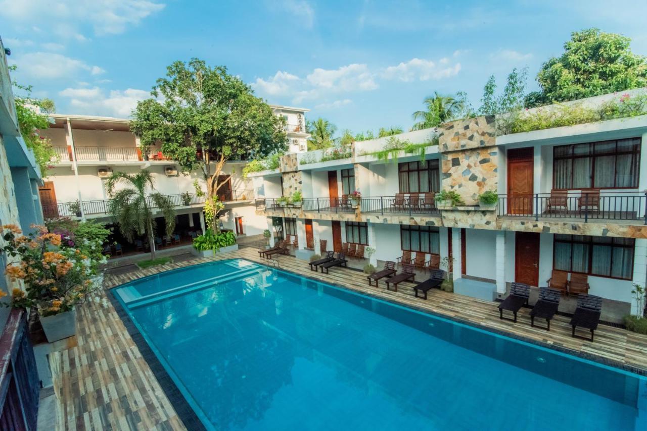 Hotel Royal Reach Udawalawe Exterior foto